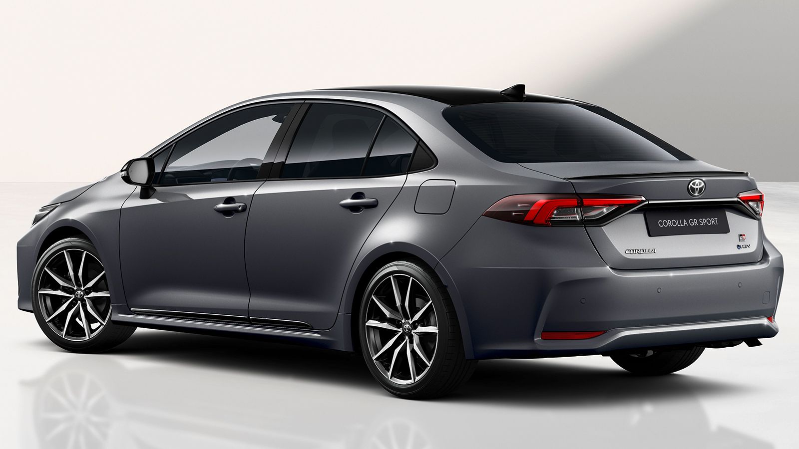 Η Toyota Corolla λανσάρει νέο ματ γκρι χρώμα και νέο οικολογικό ύφασμα